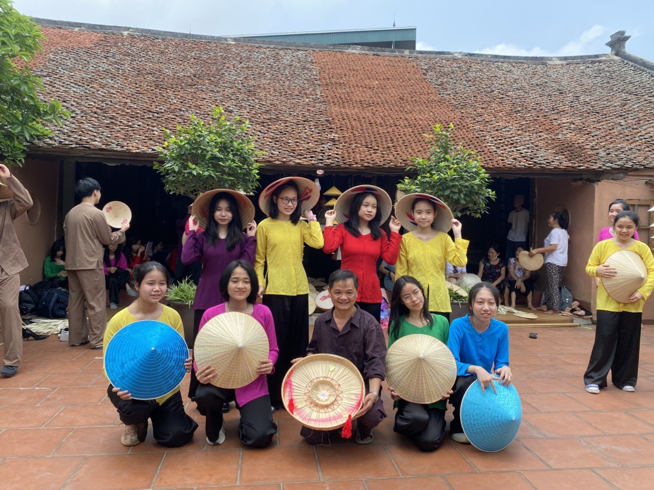 2-Day Hanoi Craft Villages Bicycle Tour